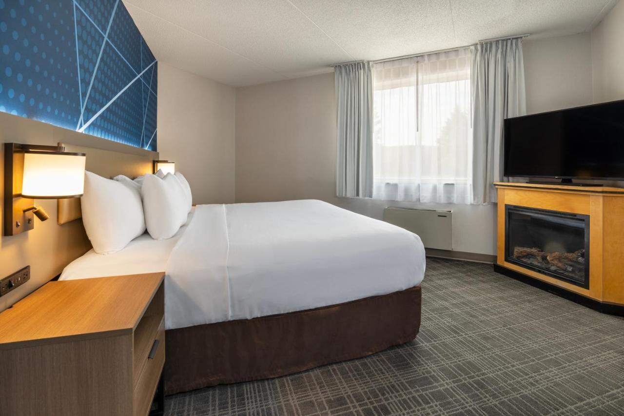 Comfort Inn & Suites Barrie Exteriér fotografie