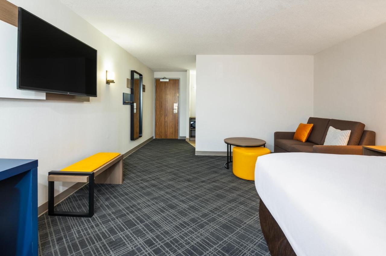 Comfort Inn & Suites Barrie Exteriér fotografie
