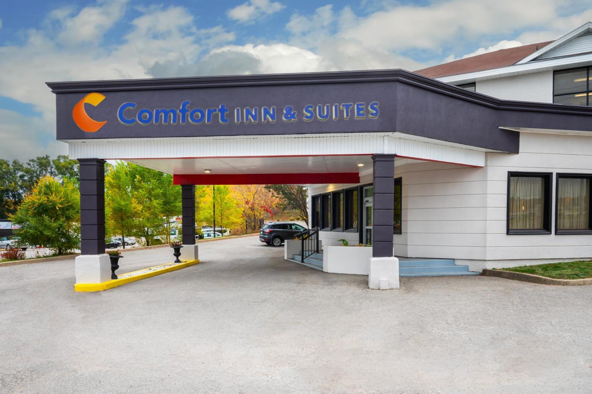 Comfort Inn & Suites Barrie Exteriér fotografie