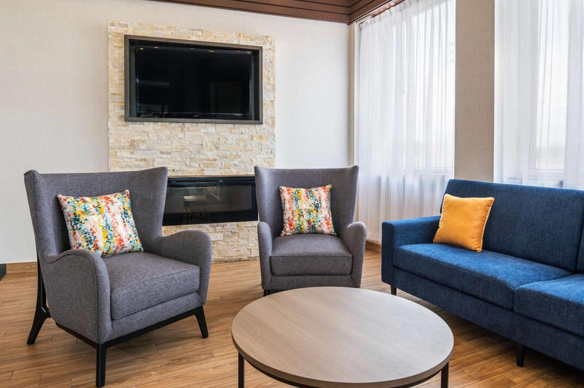Comfort Inn & Suites Barrie Exteriér fotografie